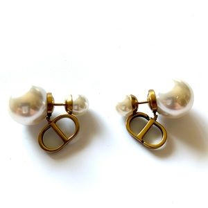Dior CD Glass Pearl Earrings *repost